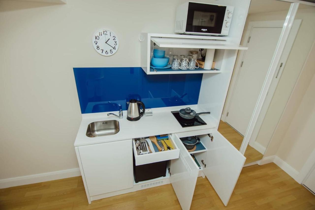 Nuage - 1St Line Sea View Apartments Батумі Екстер'єр фото